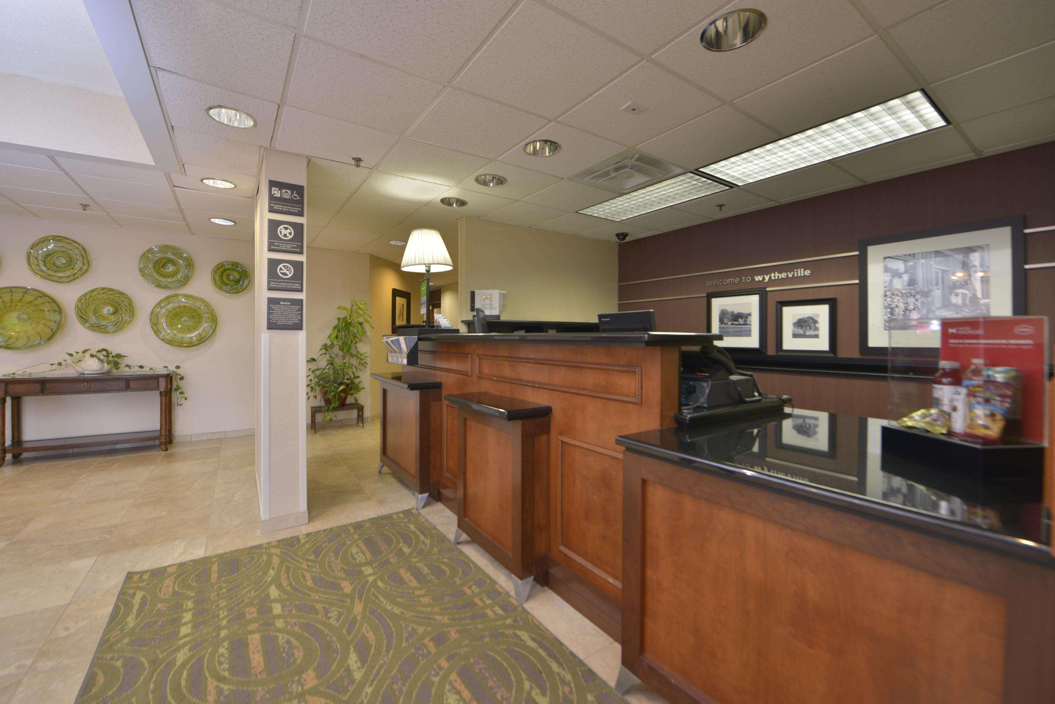 Hampton Inn Wytheville Εξωτερικό φωτογραφία