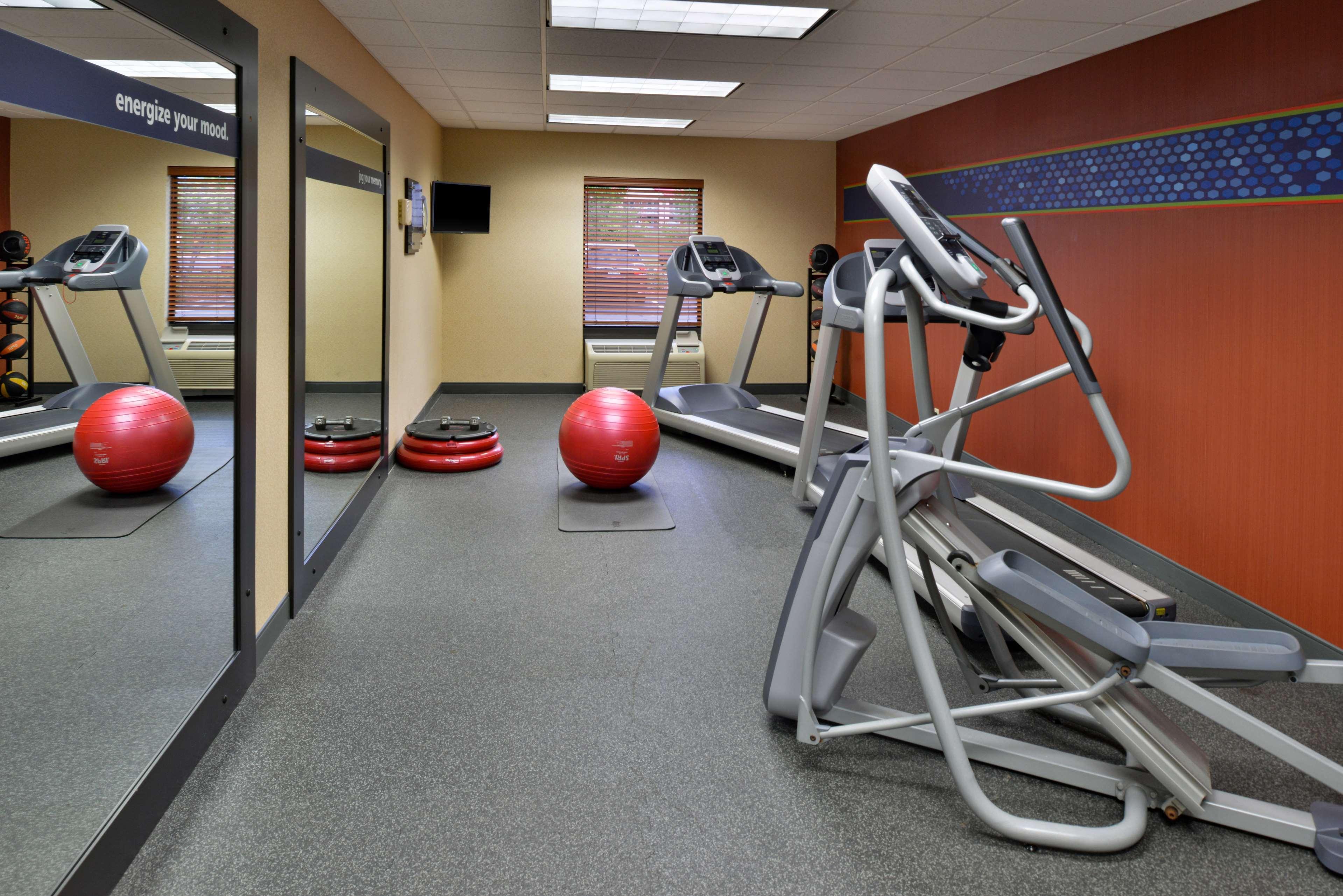 Hampton Inn Wytheville Εξωτερικό φωτογραφία