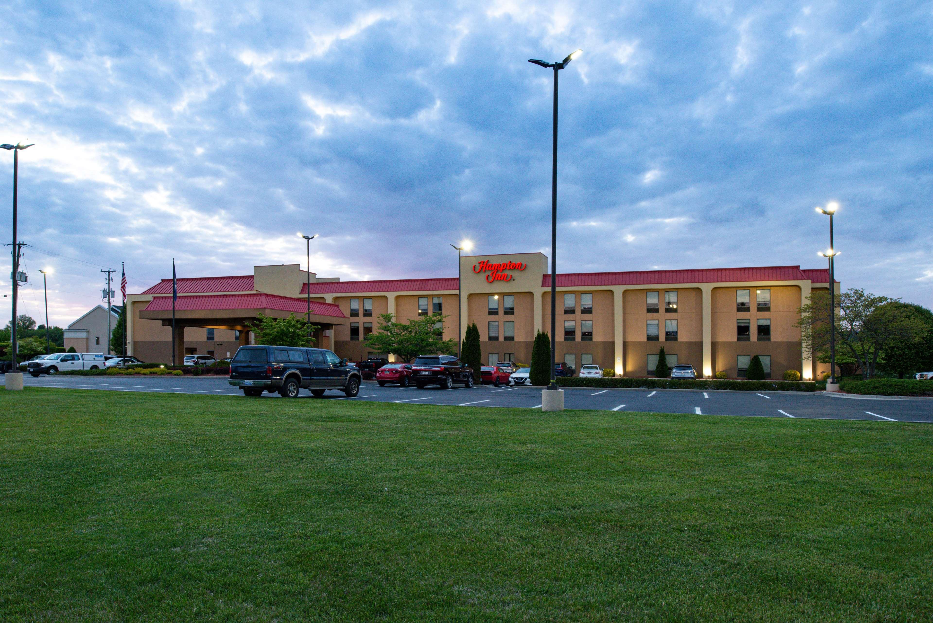 Hampton Inn Wytheville Εξωτερικό φωτογραφία