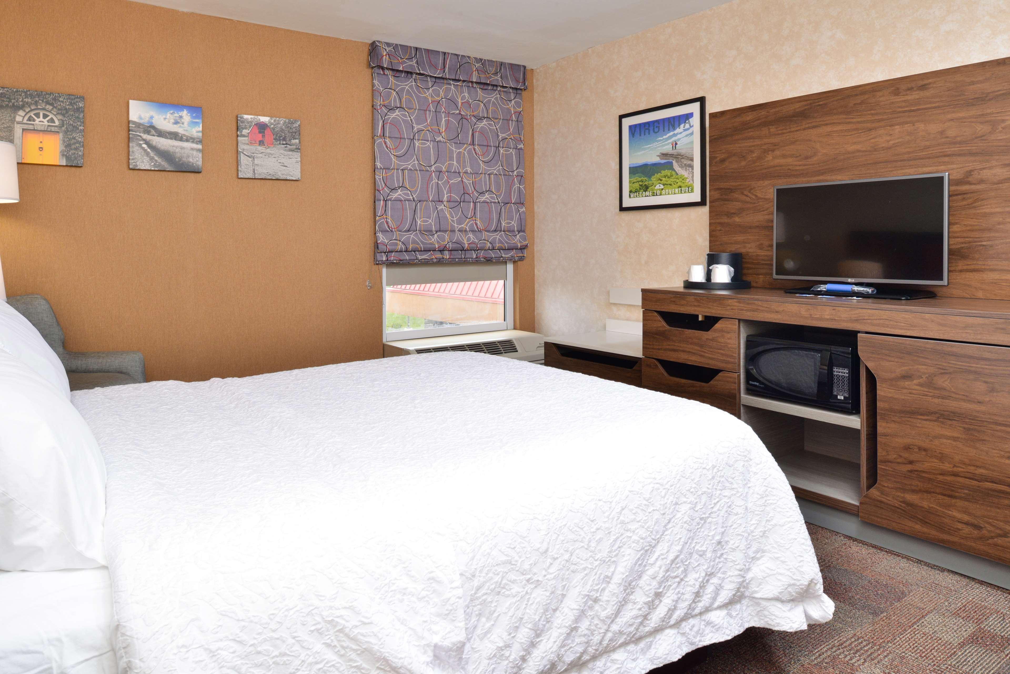 Hampton Inn Wytheville Εξωτερικό φωτογραφία