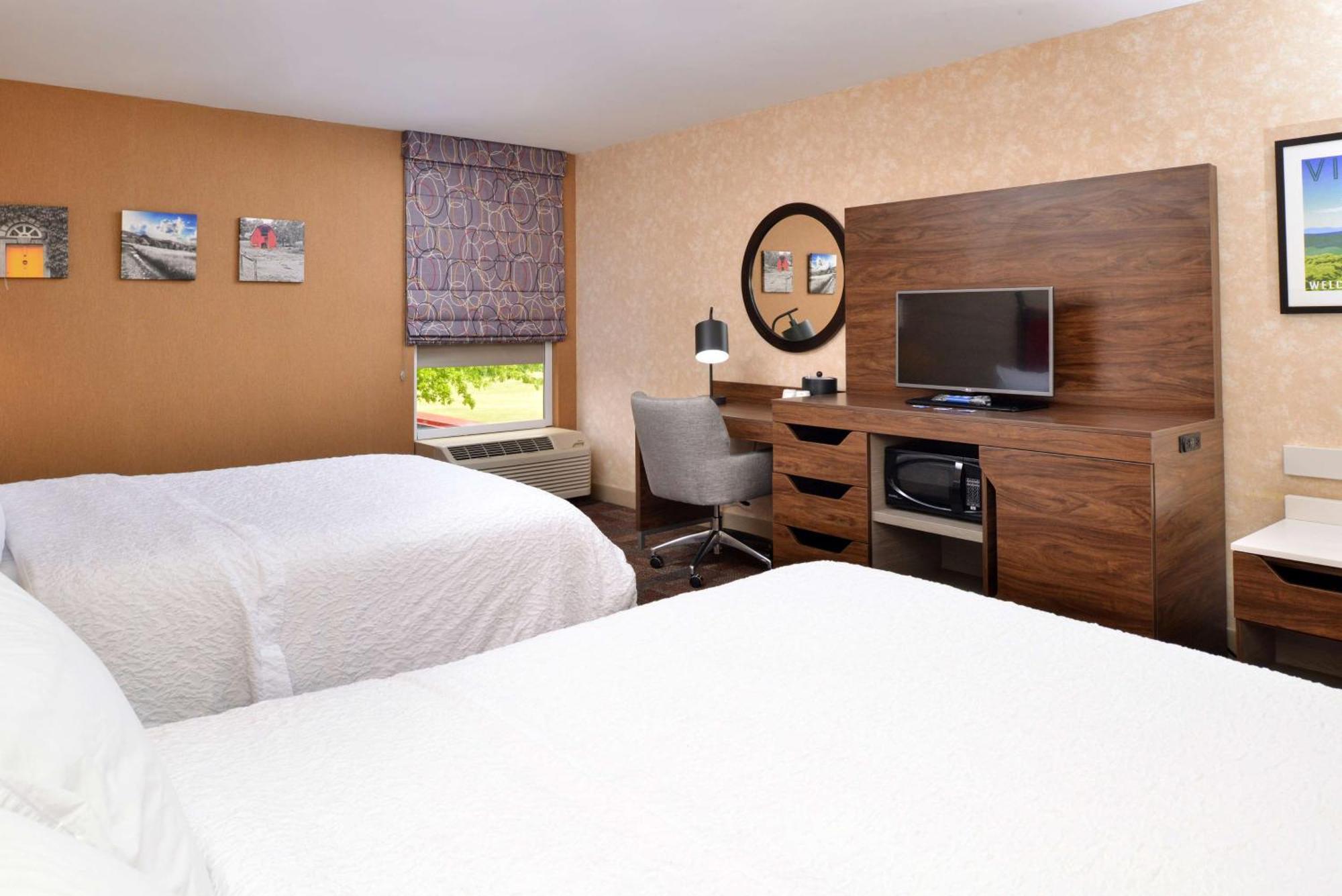 Hampton Inn Wytheville Εξωτερικό φωτογραφία